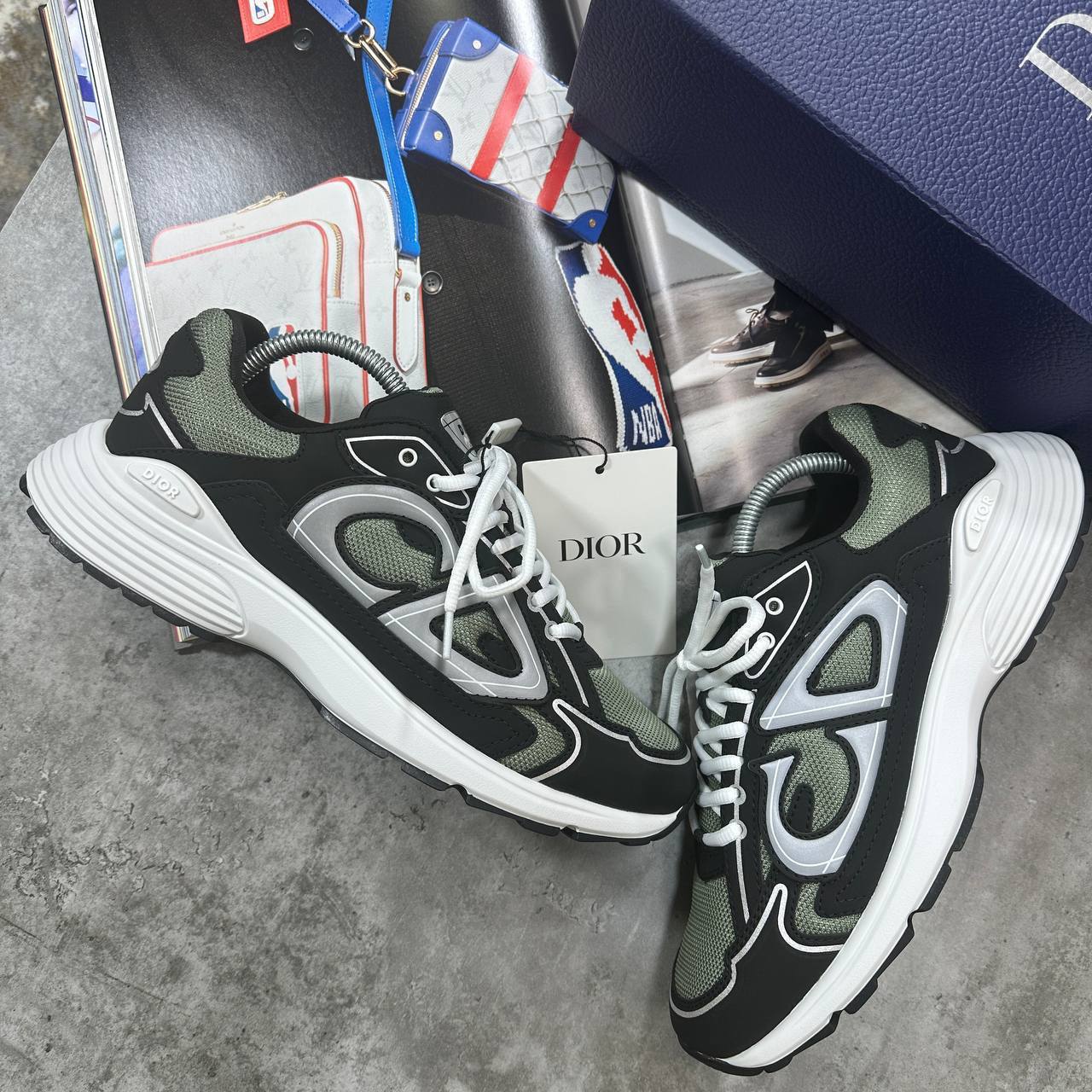 B30 TRAINERS