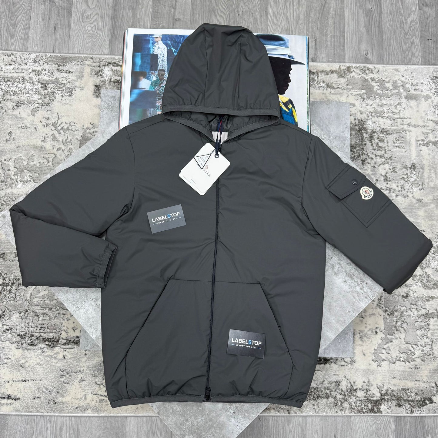 MNCLER WINDBREAKER-GREY