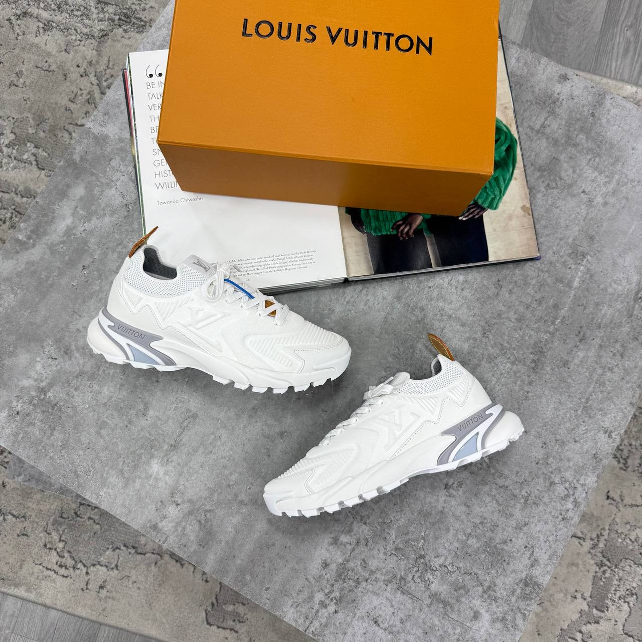 LV TACTIC TRAINERS