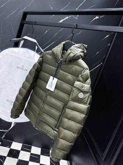 (PRE ORDER) MNCLR COAT KHAKI