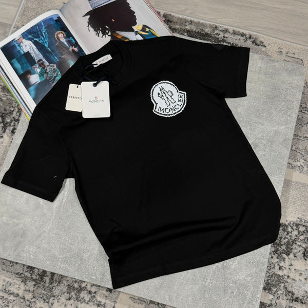 MNCLER TEE-BLACK