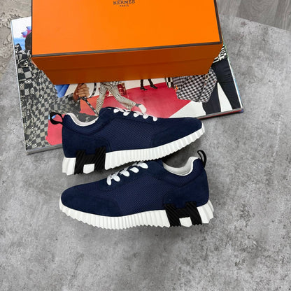 HMES TRAINERS