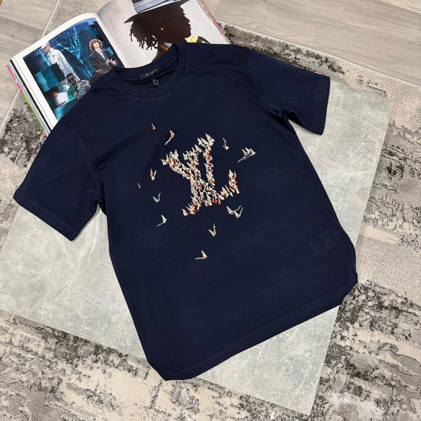 LVE TEE-NAVY
