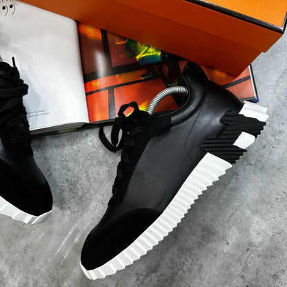 HMES TRAINERS