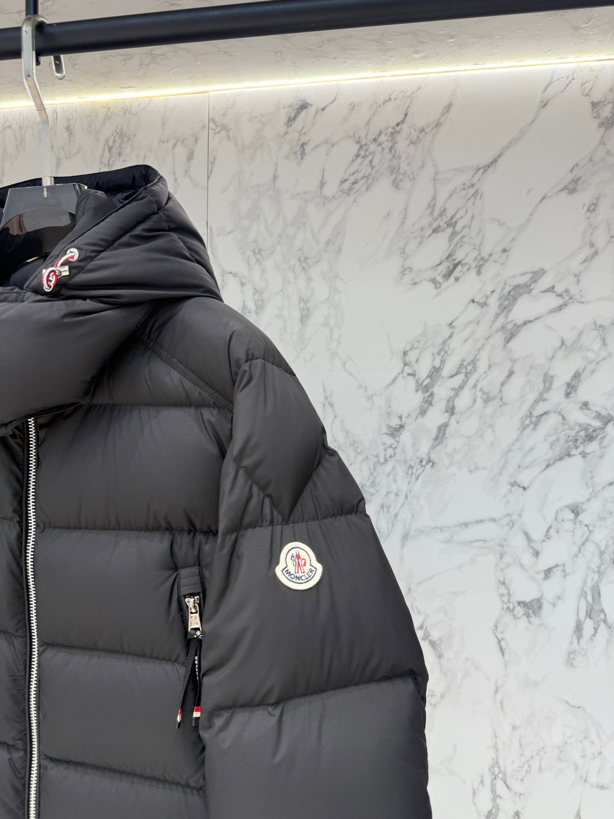 PRE ORDER MNCLR COAT-BLACK