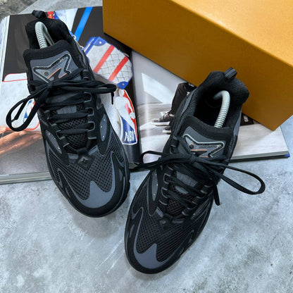 LVE TRAINERS