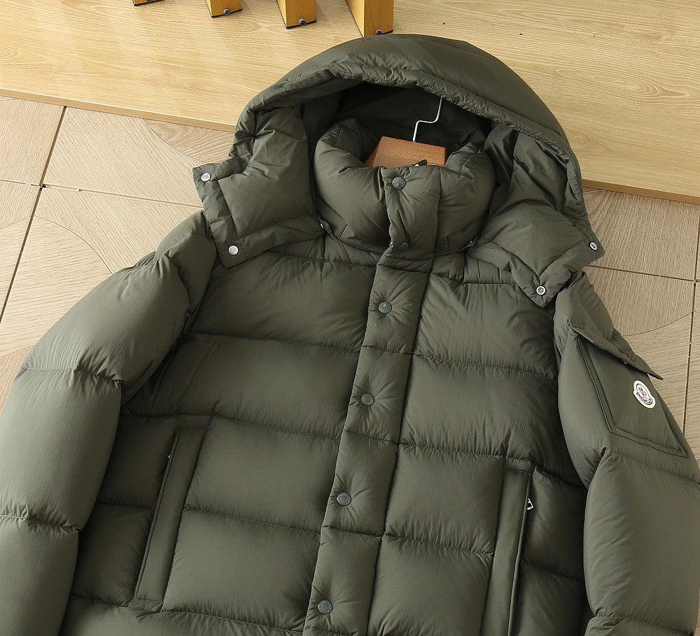 PRE ORDER- MNCLR COAT