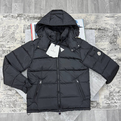 MNCLR MAYA-BLACK