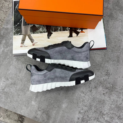 HMES TRAINERS