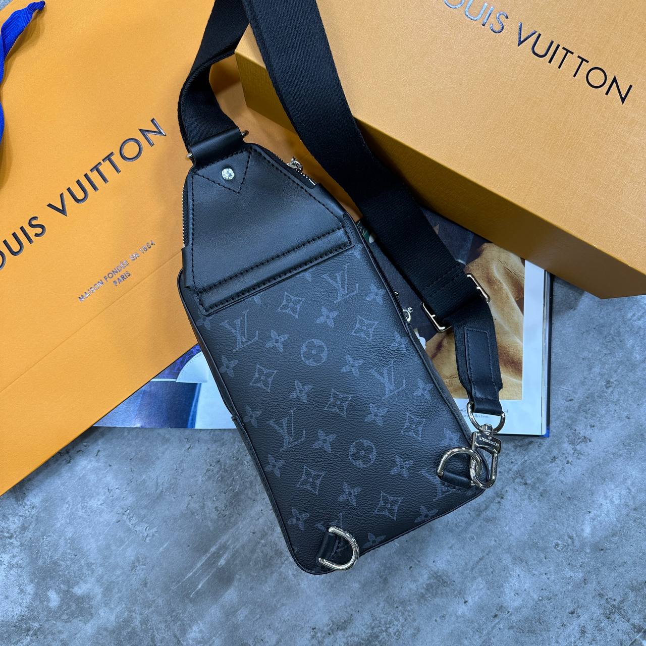 LVE BAG PRE ORDER