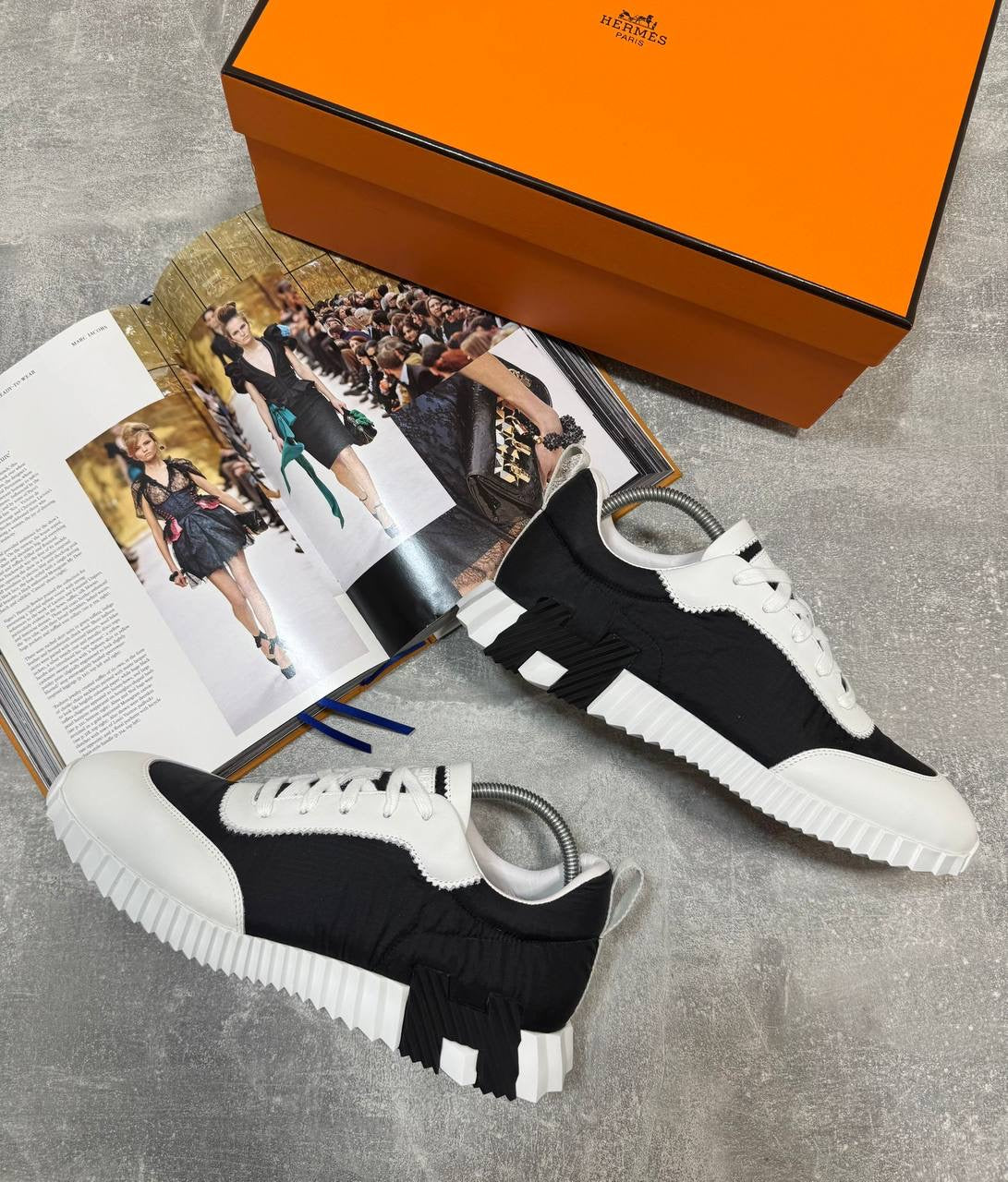 HMES TRAINERS