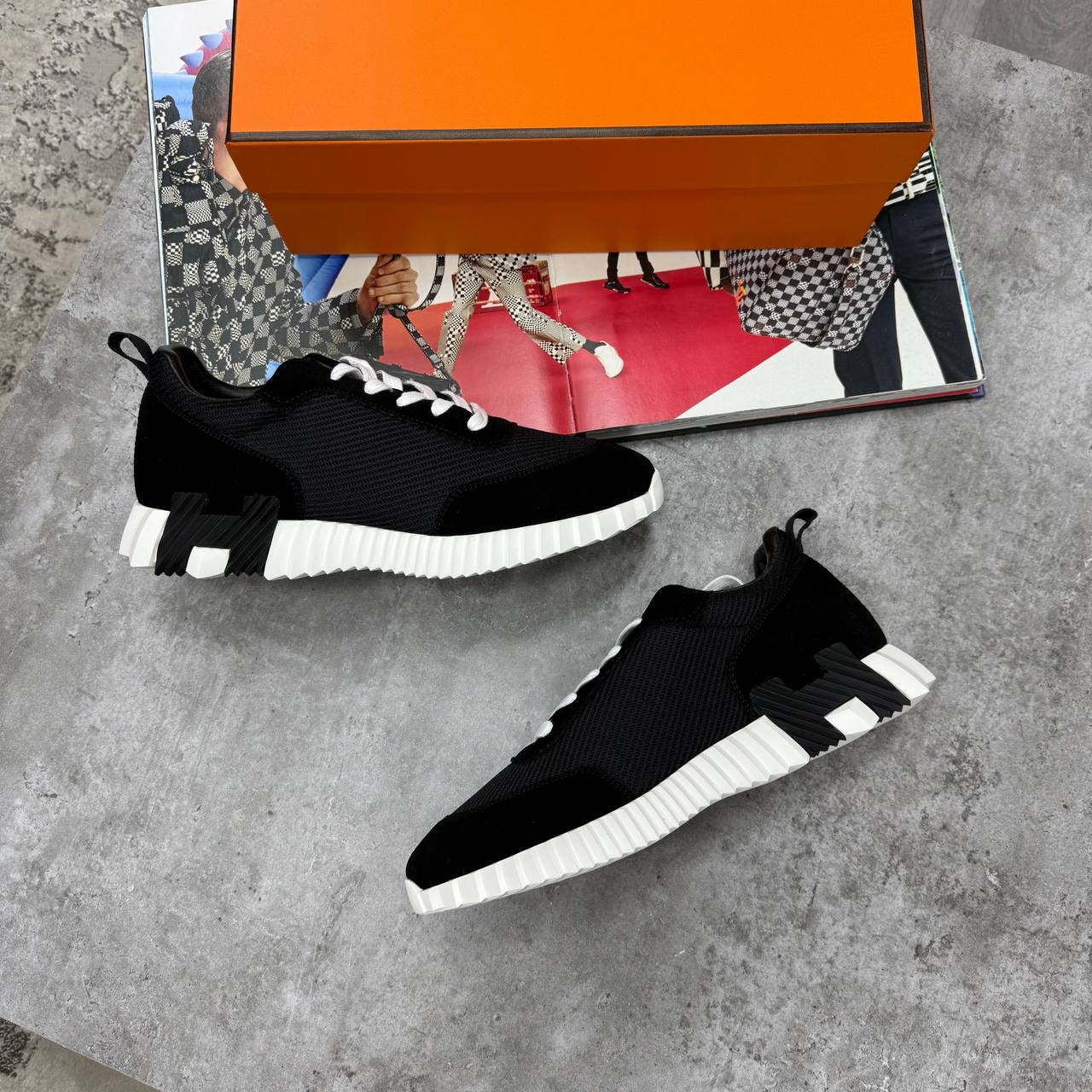 HMES TRAINERS