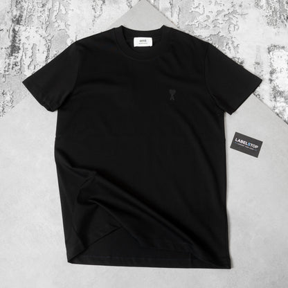 AMI TEE-BLACK