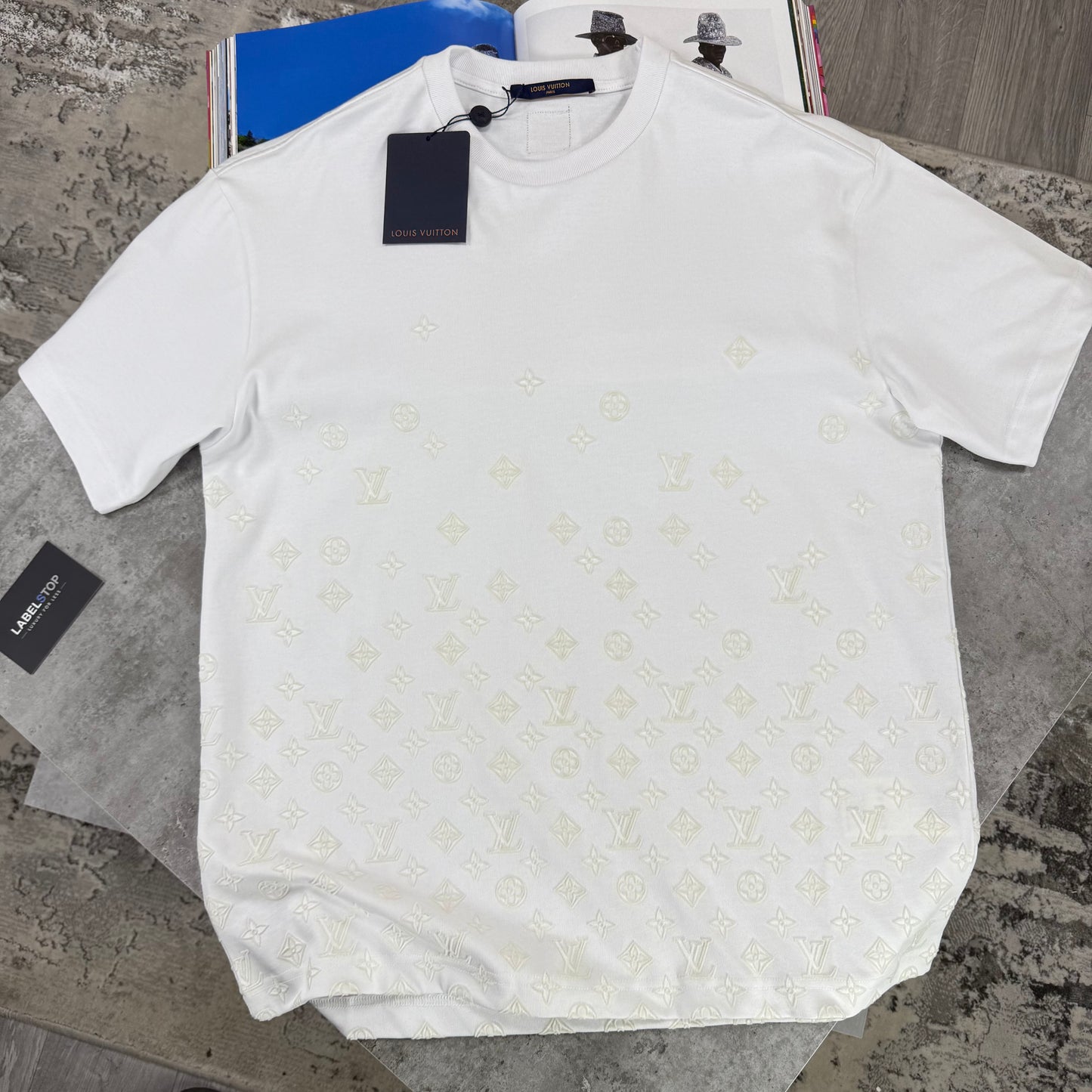 LVE TEE