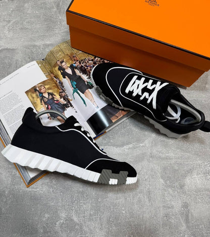 HMES TRAINERS