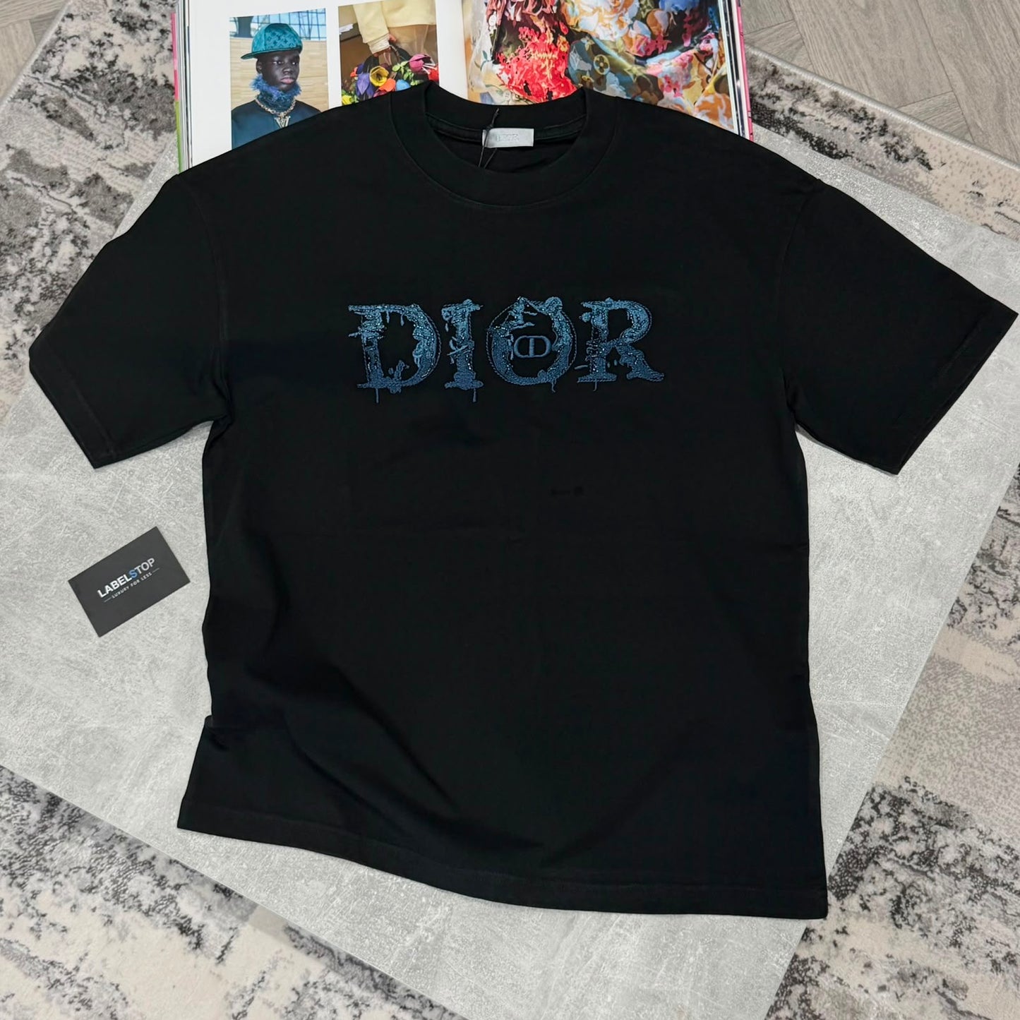 CD TEE