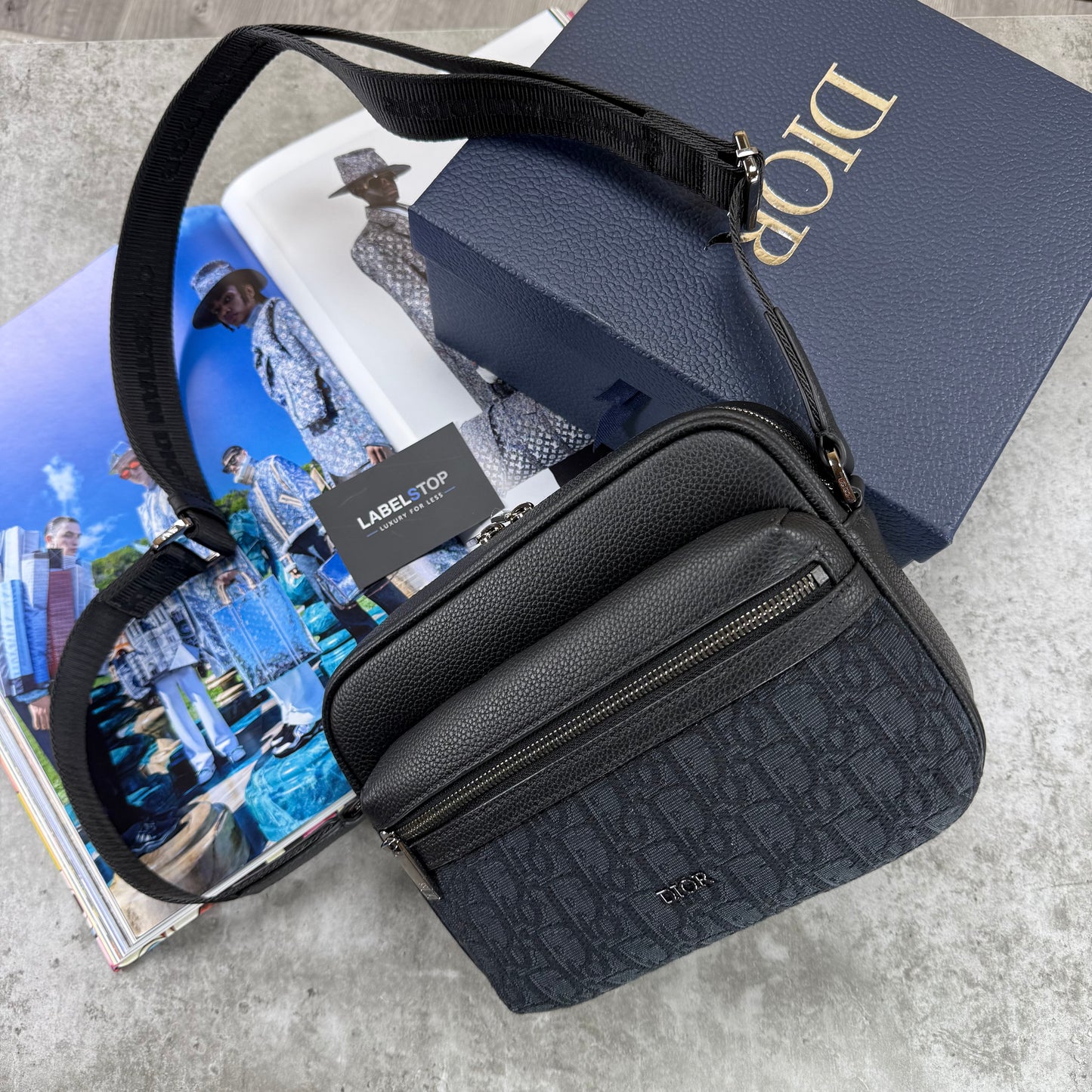 CD MESSENGER BAG