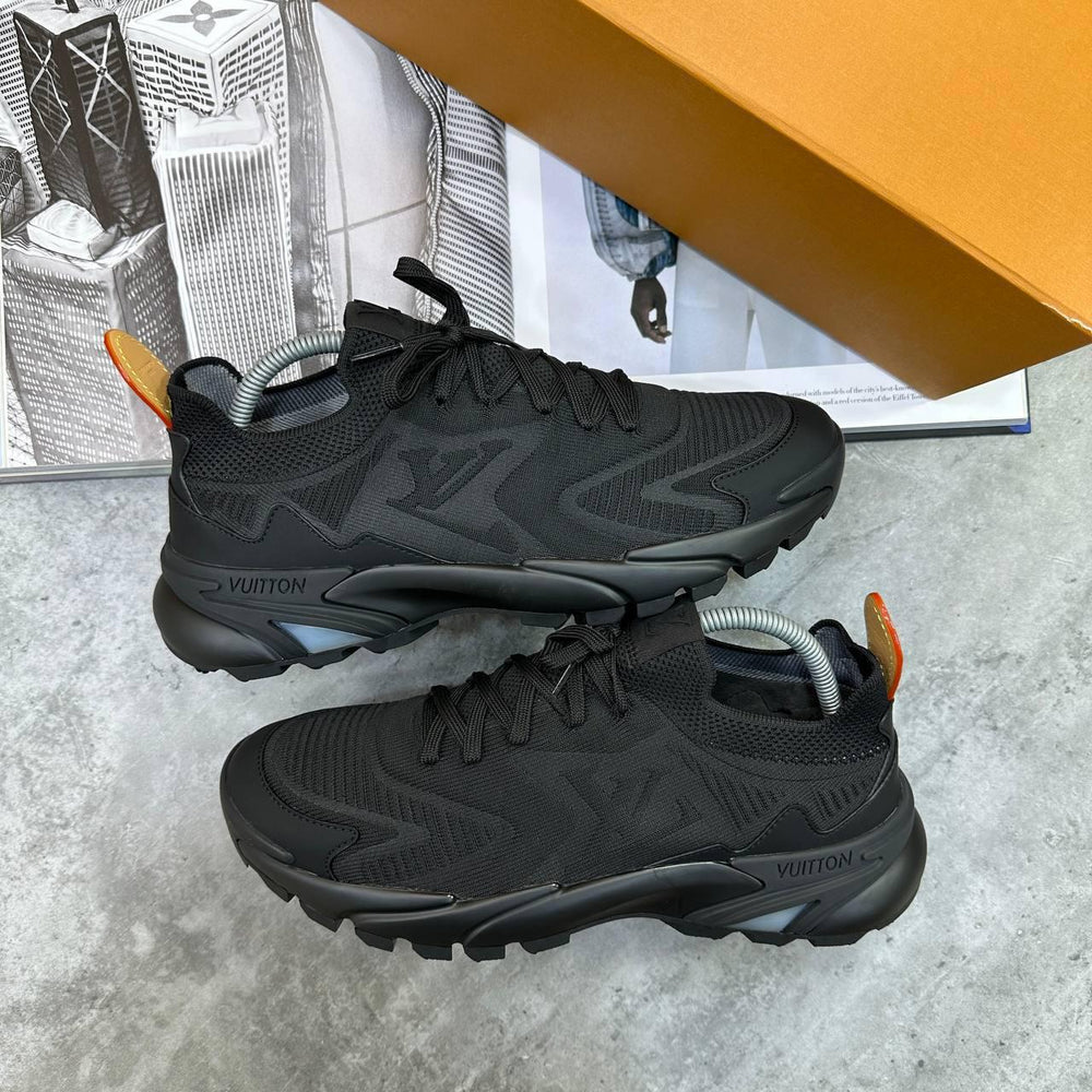LVE TRAINERS-BLACK