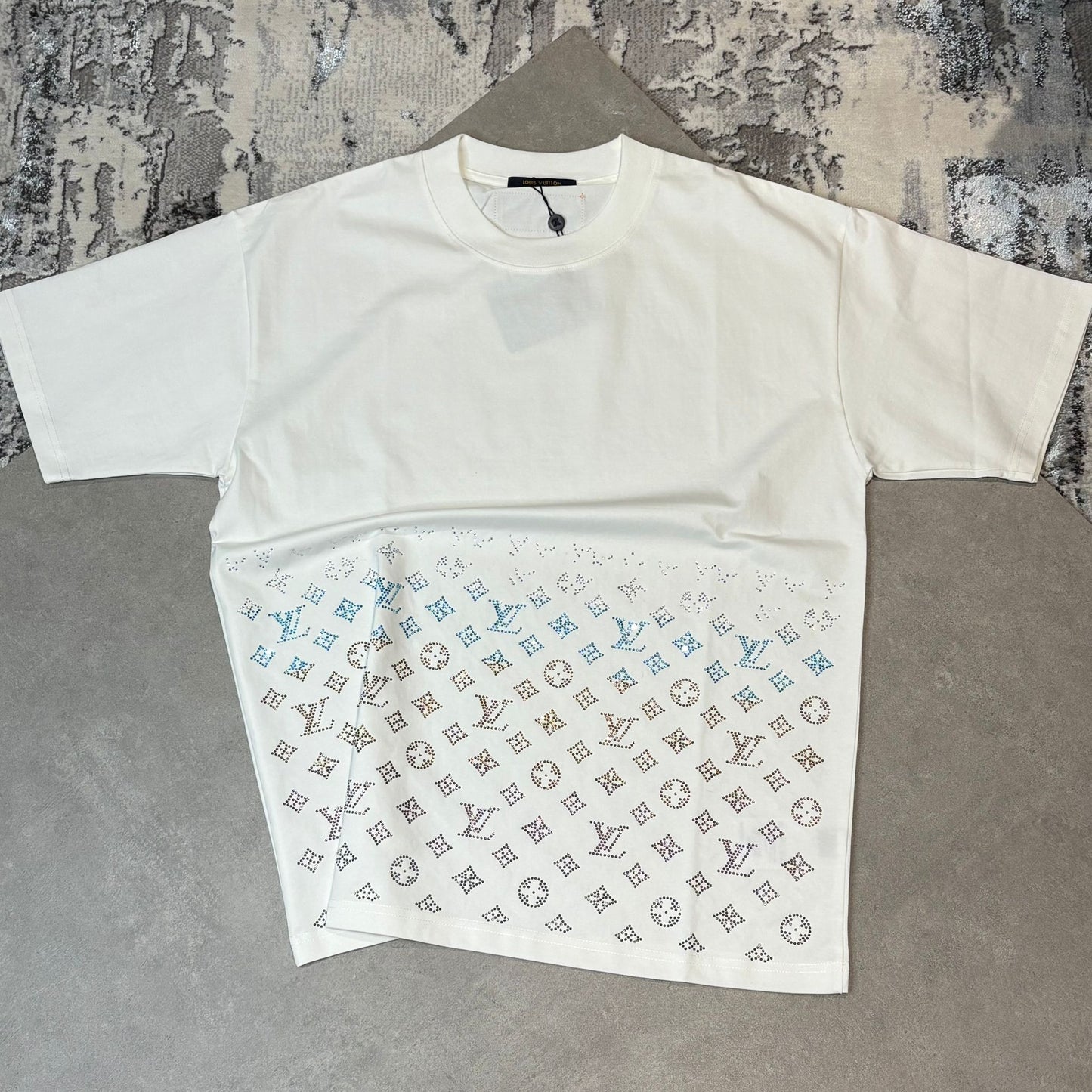 LVE TEE-WHITE