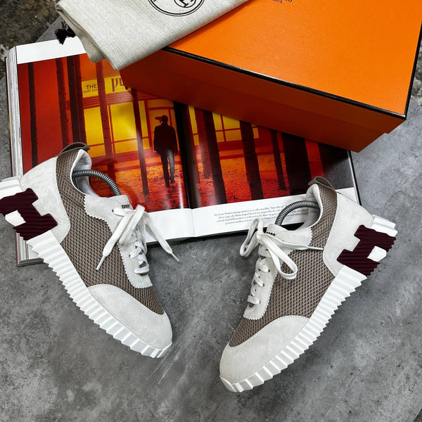HMES TRAINERS