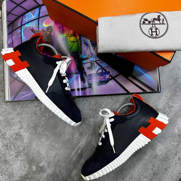 HMES TRAINERS